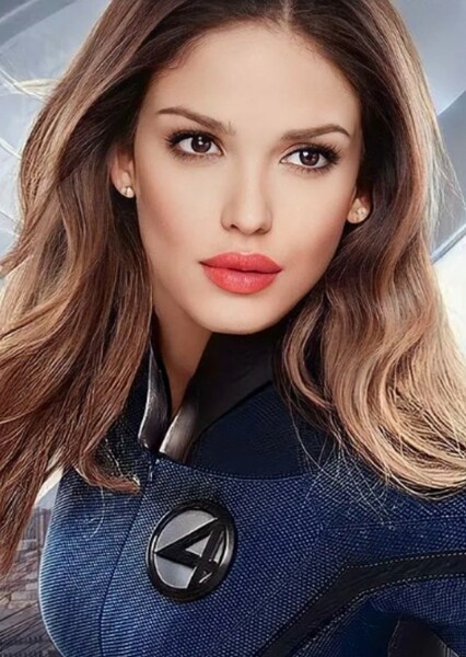 Eiza González photo