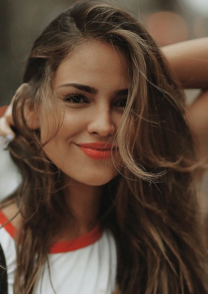 Eiza González photo