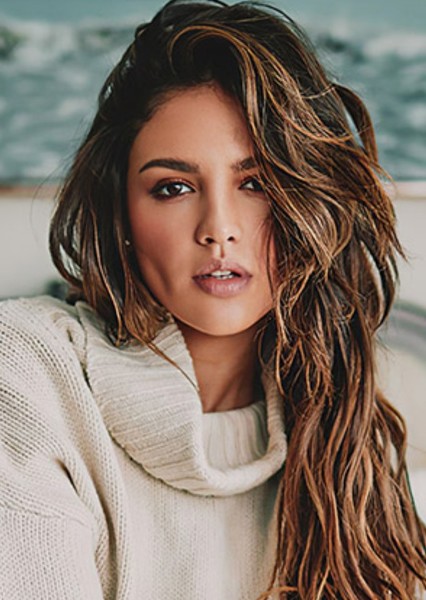 Eiza González photo