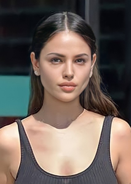 Eiza González photo