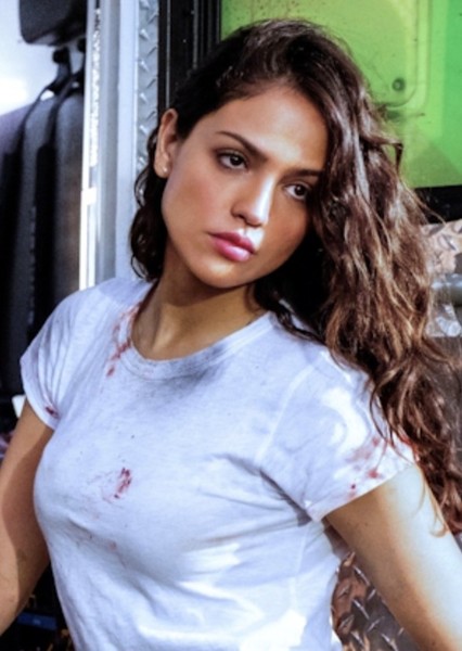 Eiza González photo