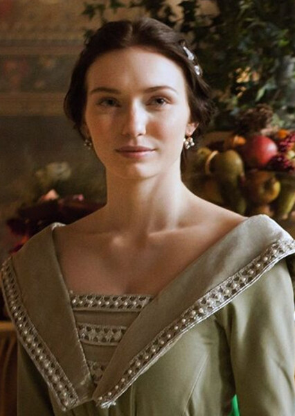 Eleanor Tomlinson photo