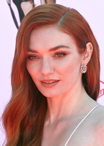 Eleanor Tomlinson