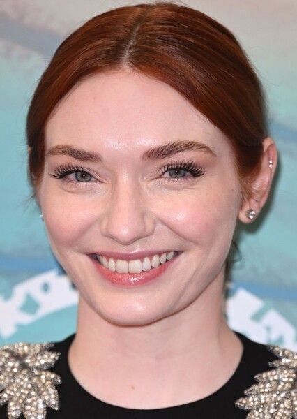 Eleanor Tomlinson photo