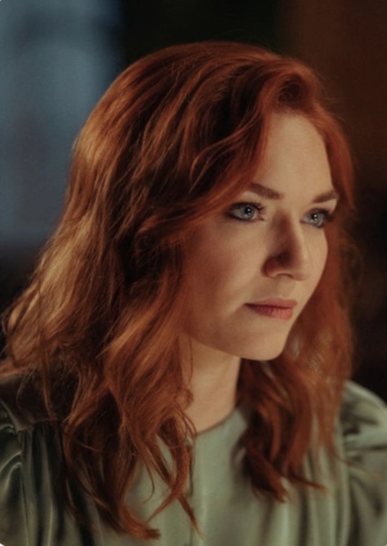Eleanor Tomlinson