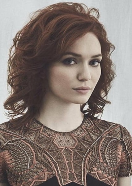 Eleanor Tomlinson photo