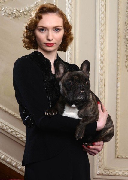 Eleanor Tomlinson photo