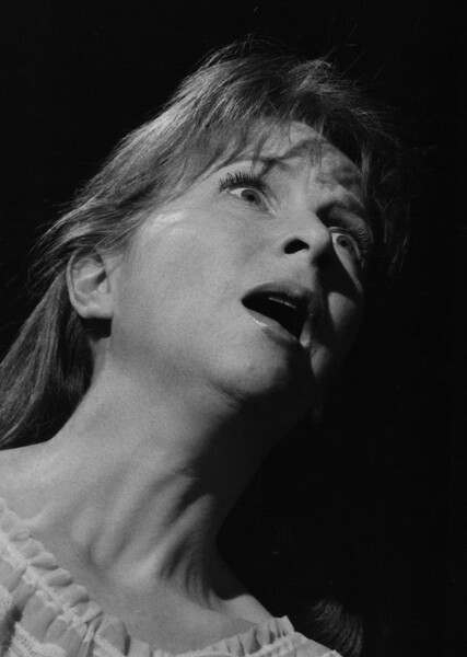 Eleanor Vance photo