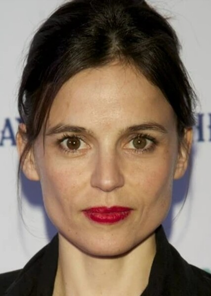 Elena Anaya photo