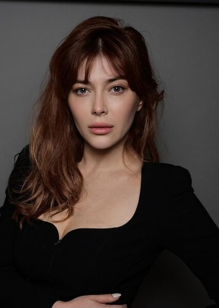 Elena Satine photo