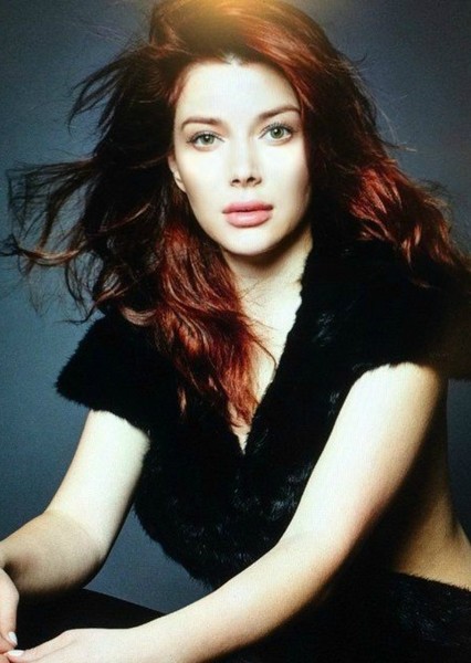 Elena Satine photo