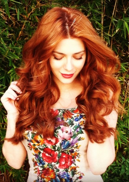 Elena Satine photo