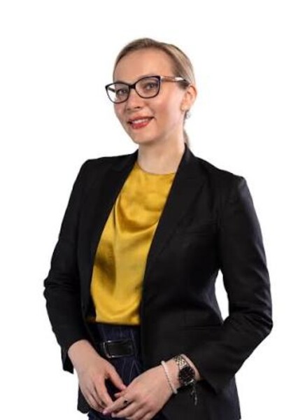 Elena Solovieva photo