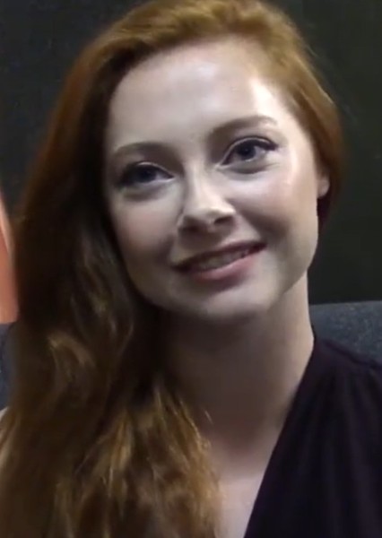 Elena Valentine