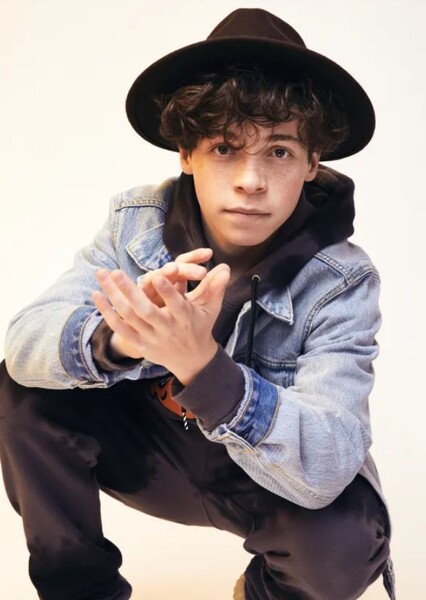 Eli Golden photo