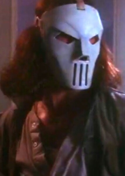 Elias Koteas
