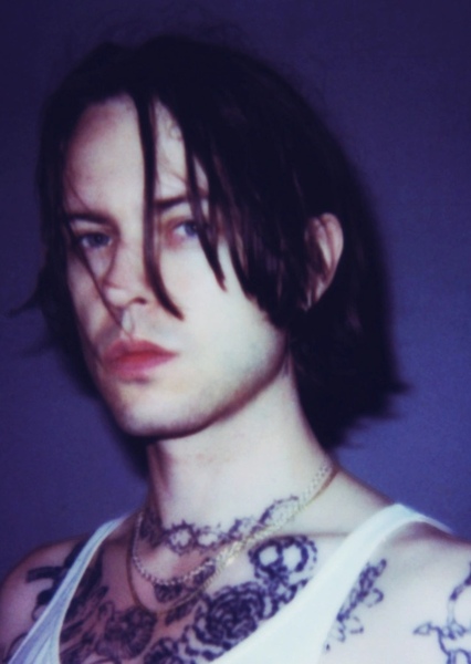 Elias Rønnenfelt photo