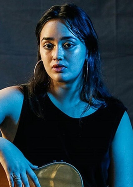 Elisa Tokeshi photo