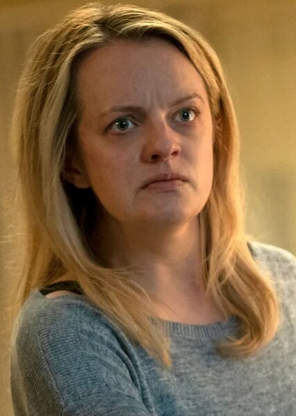 Elisabeth Moss photo