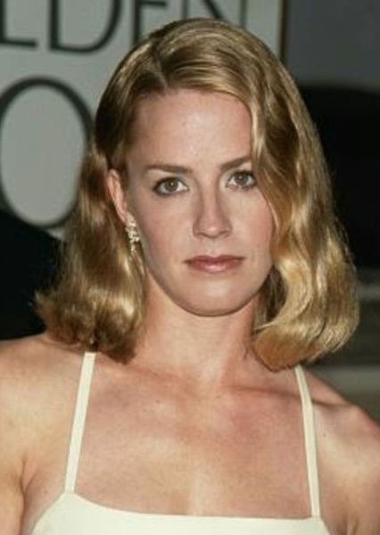 Elisabeth Shue