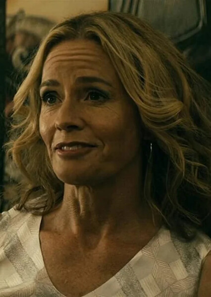 Elisabeth Shue photo