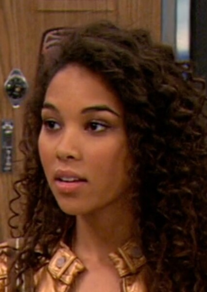 Elise (Victorious) photo