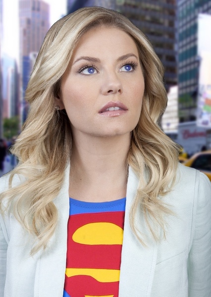 Elisha Cuthbert photo
