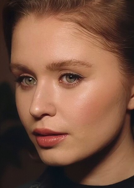 Eliza Scanlen photo