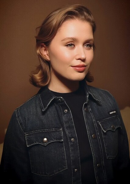 Eliza Scanlen photo