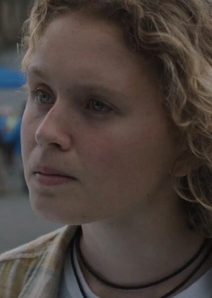 Eliza Scanlen photo