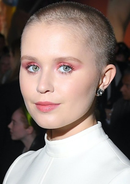 Eliza Scanlen photo