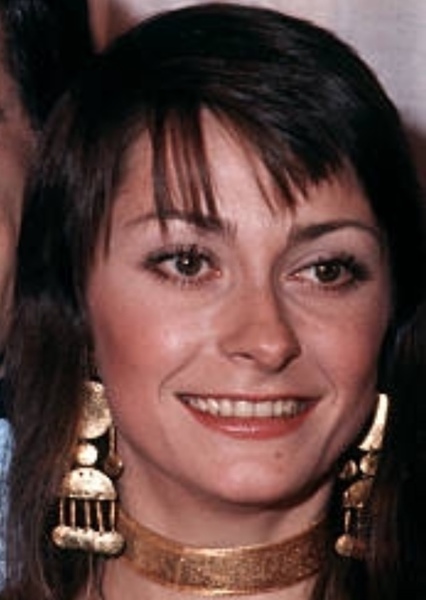 Elizabeth Ashley photo