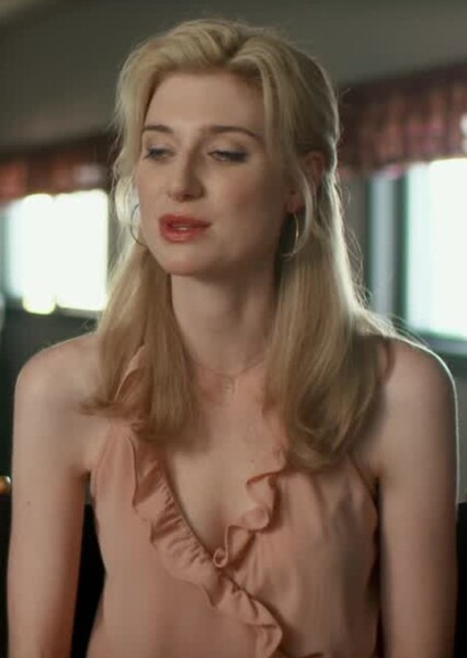 Elizabeth Debicki photo