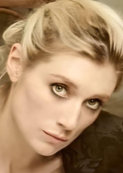 Elizabeth Debicki photo
