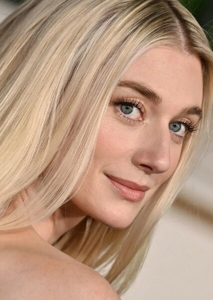 Elizabeth Debicki photo