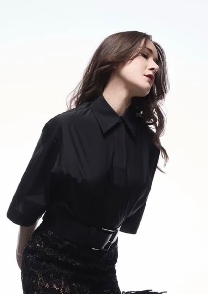 Elizabeth Dulau photo