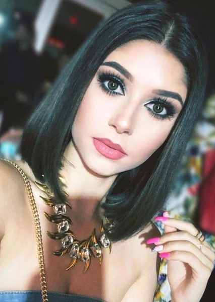 Elizabeth Elias photo