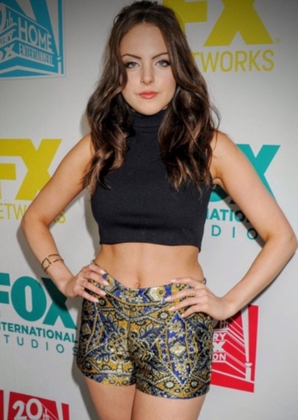 Elizabeth Gillies photo