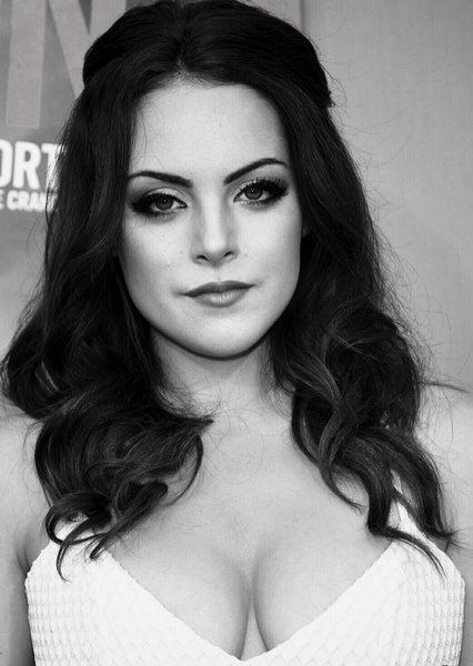 Elizabeth Gillies photo