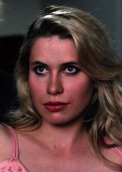 Elizabeth Kaitan photo