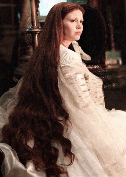 Elizabeth Lavenza