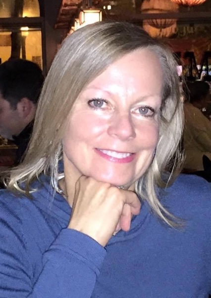 Elizabeth Malecki photo