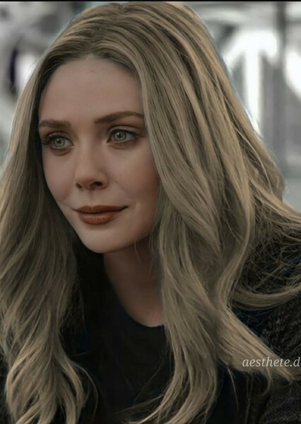 Elizabeth Olsen photo