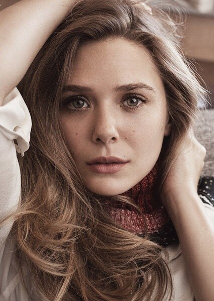 Elizabeth Olsen photo