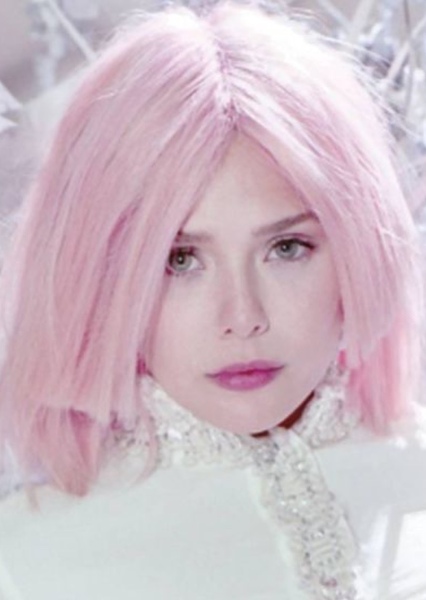 Elizabeth Olsen photo