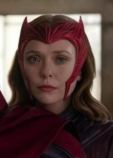 Elizabeth Olsen photo