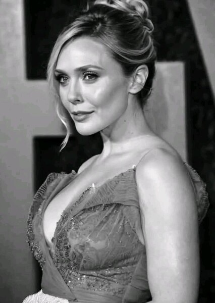 Elizabeth Olsen photo