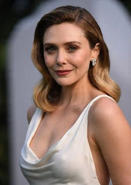 Elizabeth Olsen photo