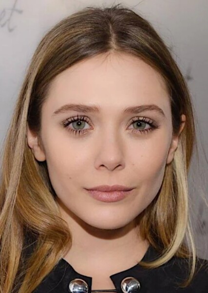 Elizabeth Olsen photo