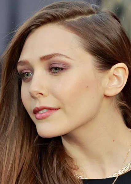 Elizabeth Olsen photo